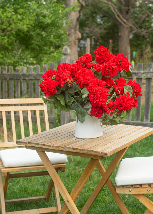 Red Fake Geranium Indoor/Outdoor Water Resistant Bush - 22"