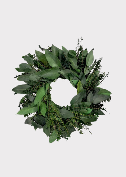 Green Preserved Diamond Eucalyptus Leaf Wreath - 22"