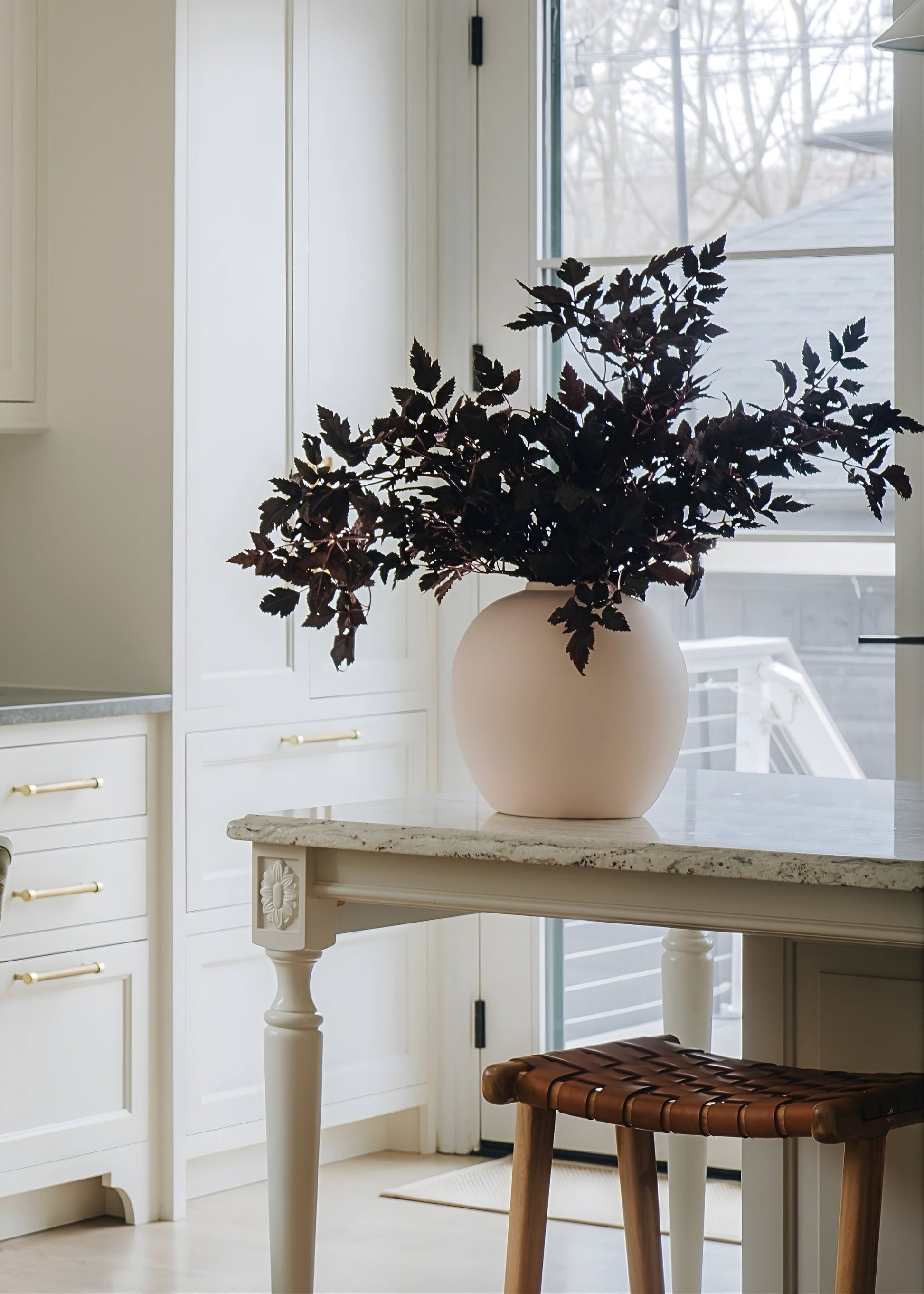 Afloral™ Large Vase in Matte Bailey Cream - 10.75"