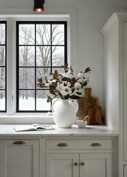 Large White Magnolia Early Spring Design
