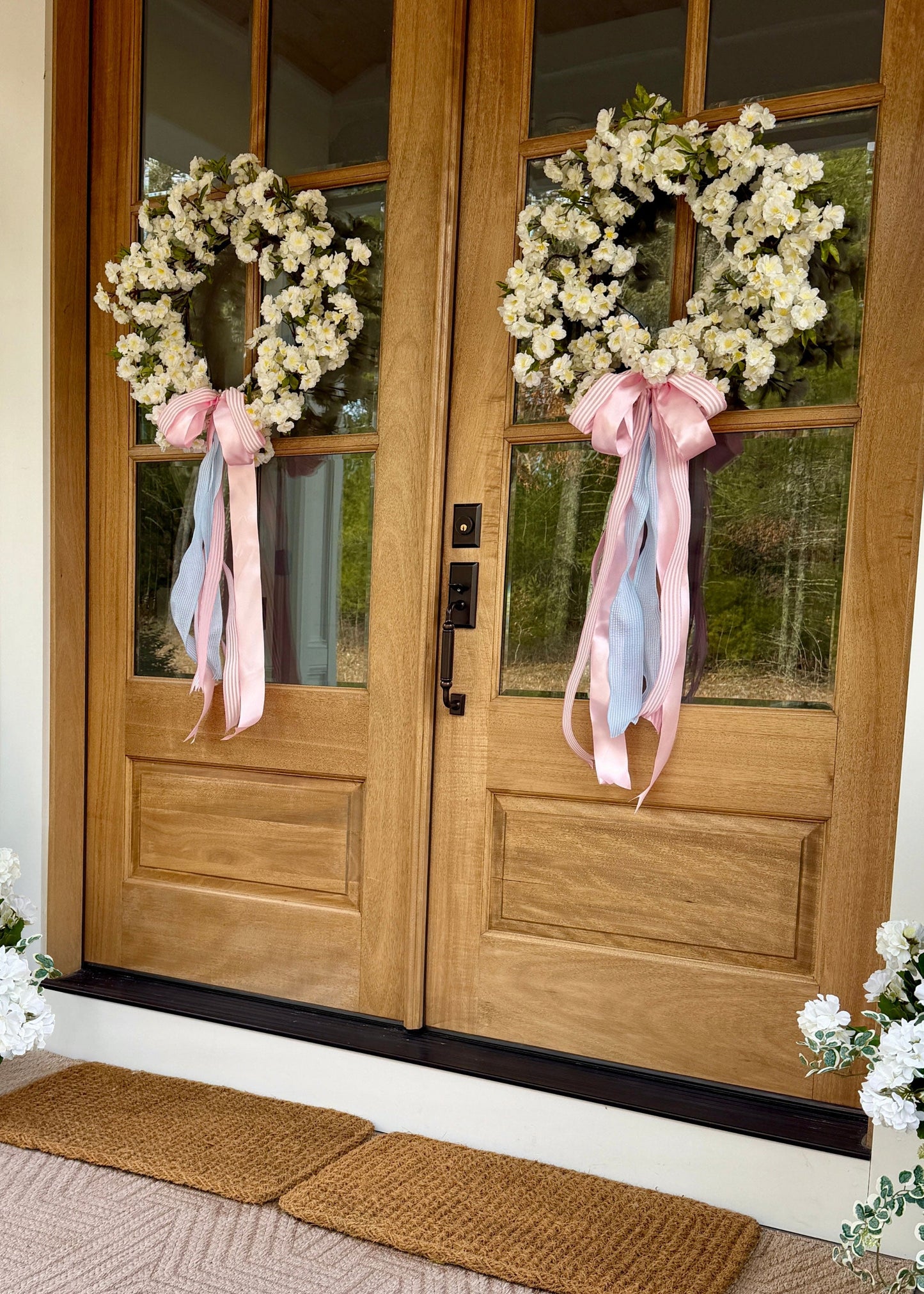 Fake Cherry Blossom Wreath in White - 24"