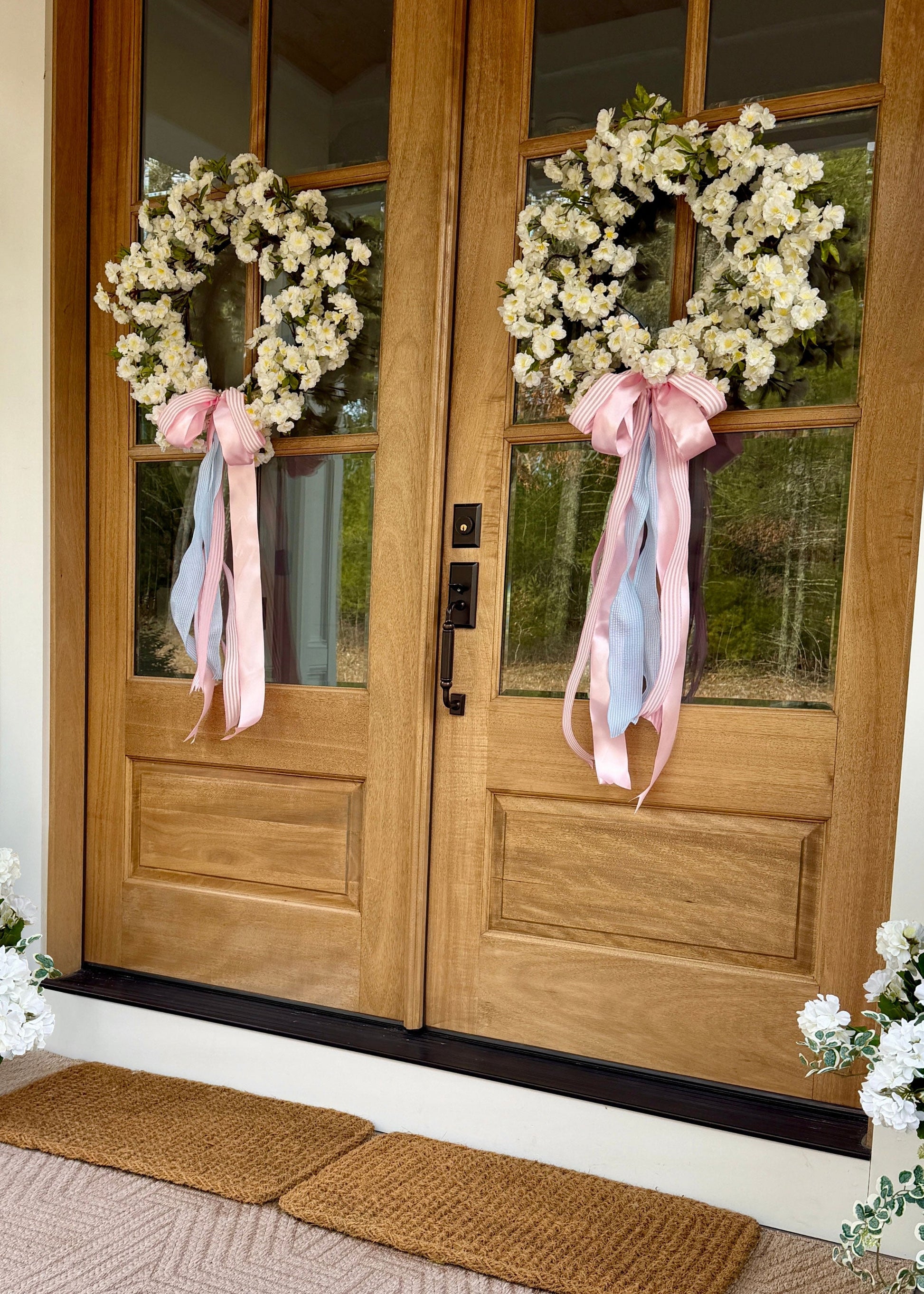 Fake Cherry Blossom Wreath in White - 24"