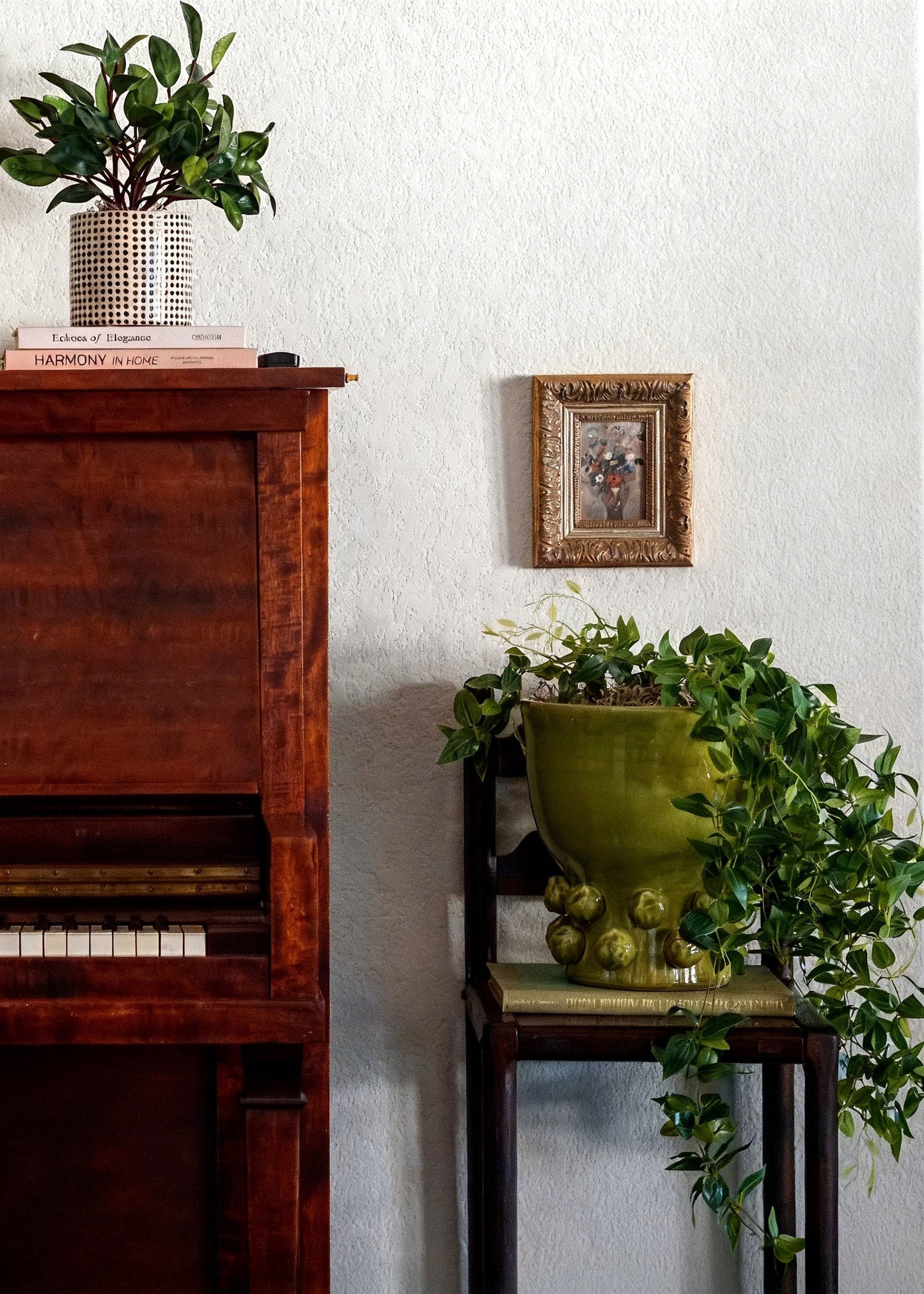 Hanging Deluxe Tradescantia with Green Hobnail Houseplant Design